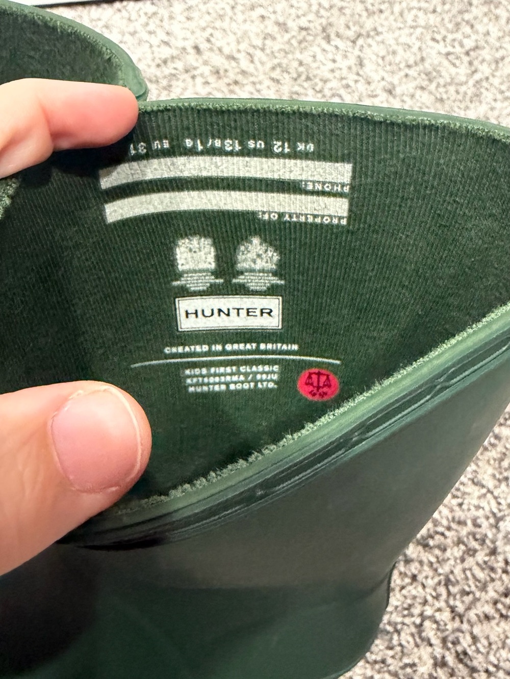 Hunter Kids Green Wellington Boots with Branded Insole - Picture 3 of 6